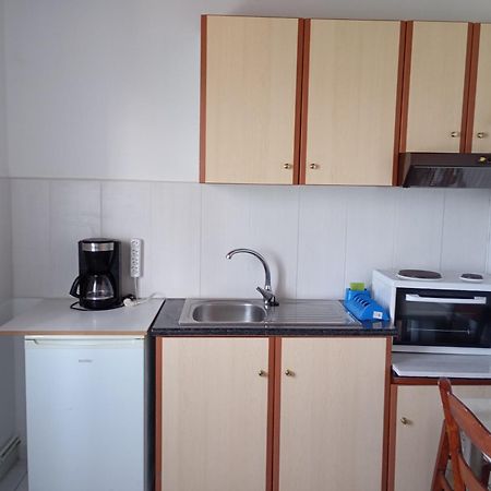 Mylonas Rooms Pandokrátor Екстериор снимка